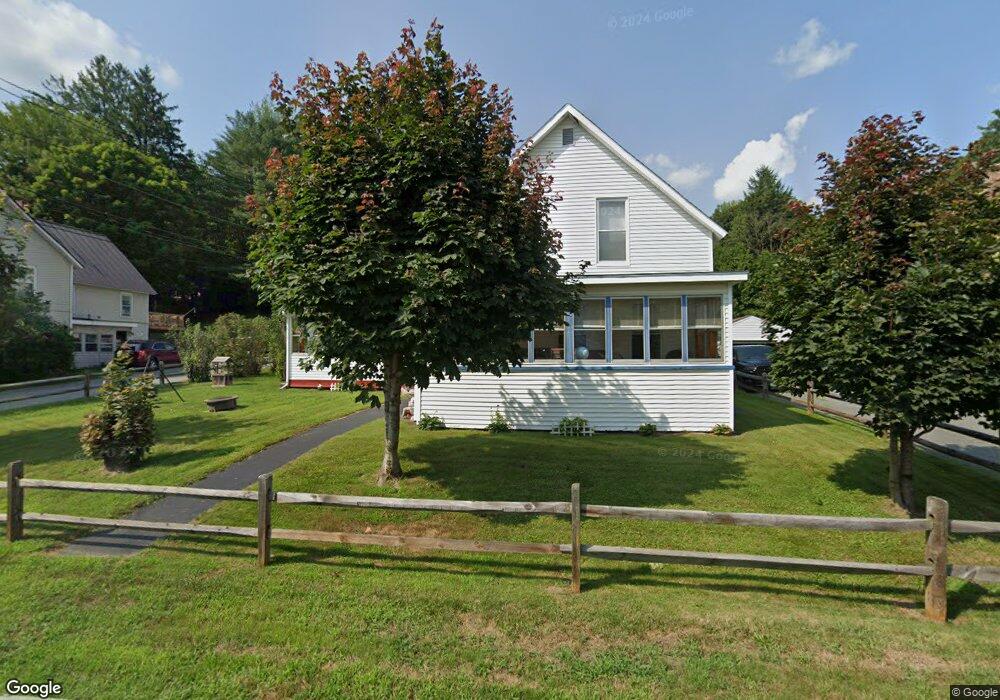 127 Summer St, Hartford, VT 05047 - photo 1