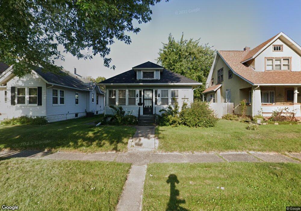 2009 3rd St, Moline, IL 61265 - photo 1