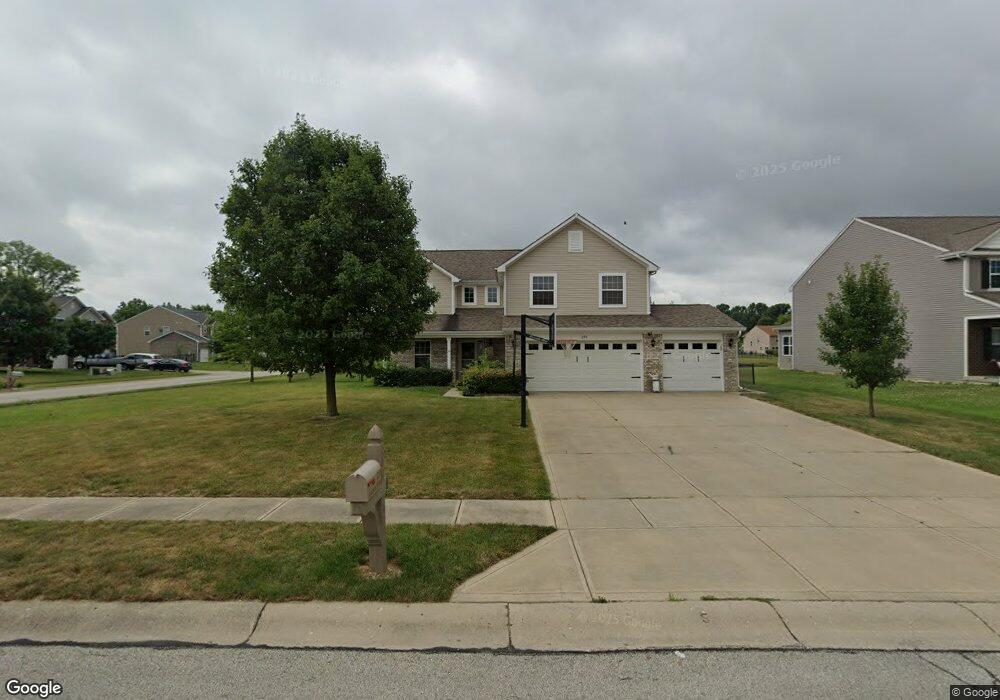 258 Larimar Dr, Whiteland, IN 46184 - photo 1