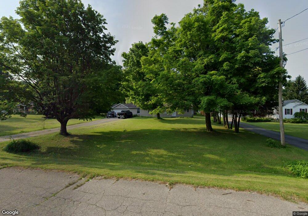 5454 Hubbard Dr, Flint, MI 48506 - photo 1