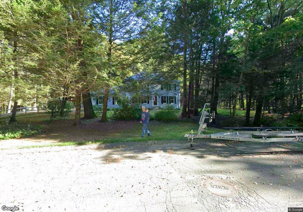 2 Lexington Dr, Easthampton, MA 01027 - photo 1