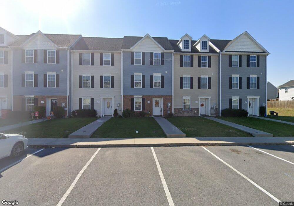 31 Hanger Ct, Inwood, WV 25428 - photo 1