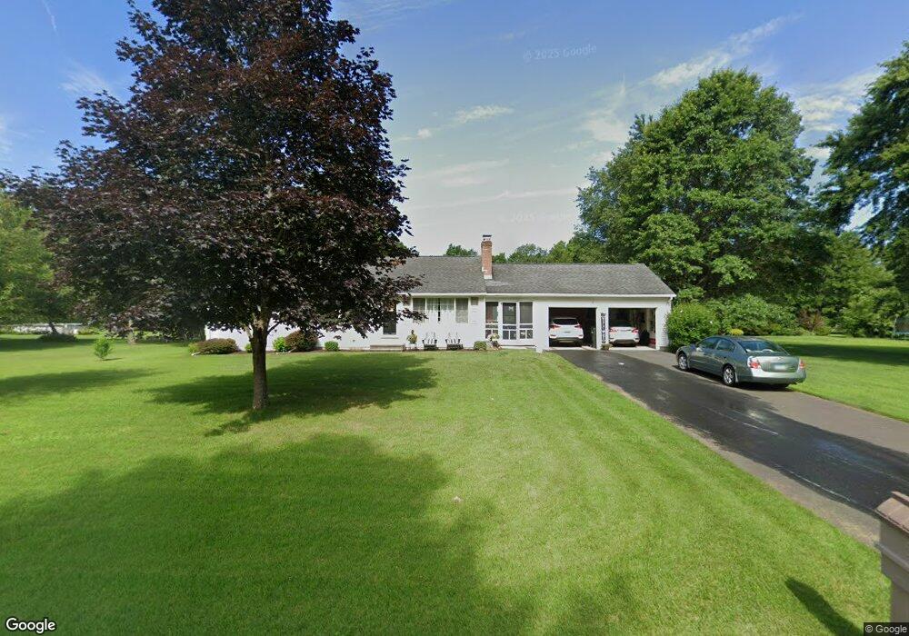 6 Chrismis Tree Ln, East Granby, CT 06026 - photo 1