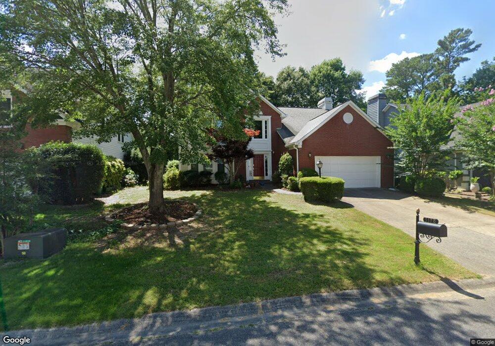 1175 Manor Crest Ct NE, Marietta, GA 30068 - photo 1