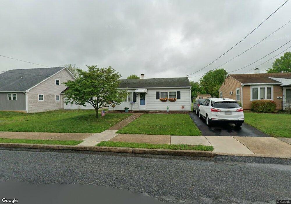 710 Chestnut St, Shoemakersville, PA 19555 - photo 1