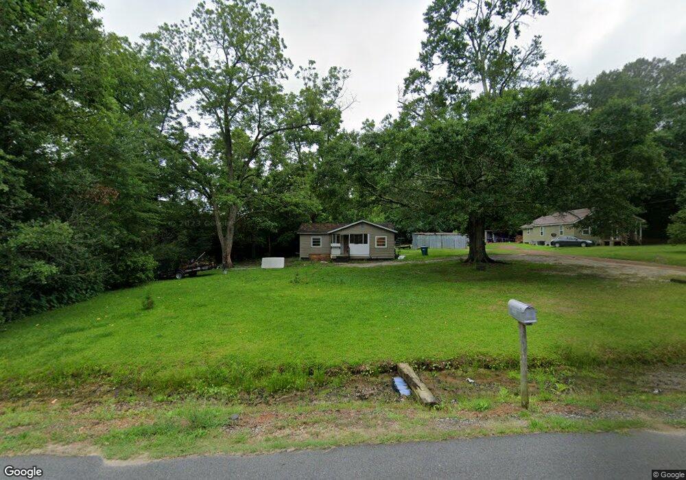 123 W Cemetary Ave, Doerun, GA 31744 - photo 1