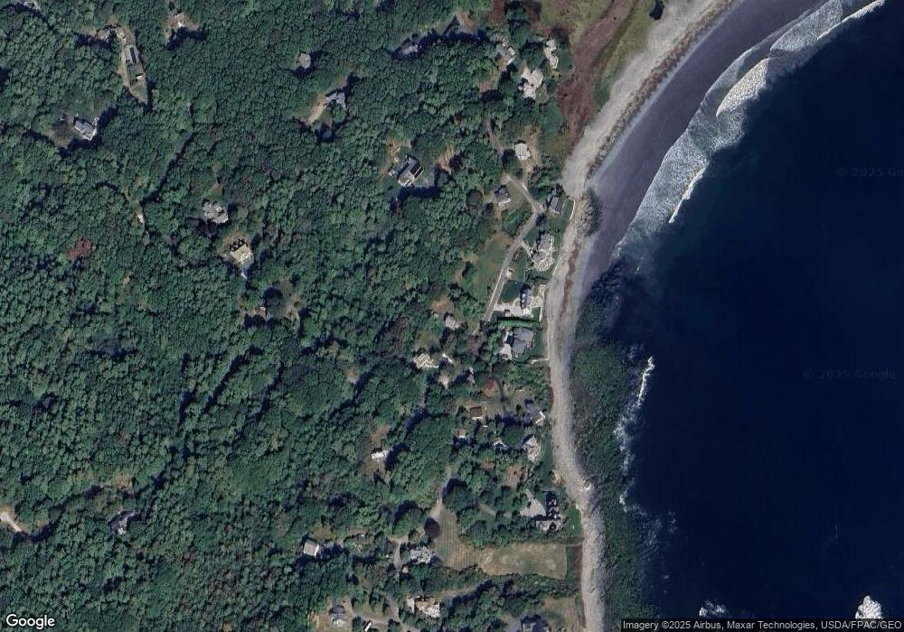 72 Tower Rd, Kittery Point, ME 03905 - photo 1