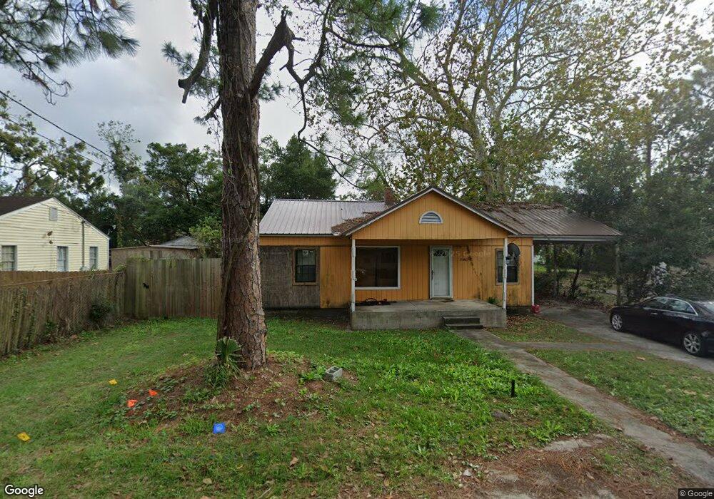 2640 Cate St, Brunswick, GA 31520 - photo 1