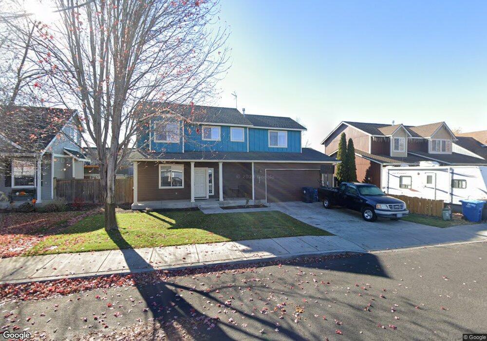 2828 SW Obsidian Ln unit 136, Redmond, OR 97756 - photo 1