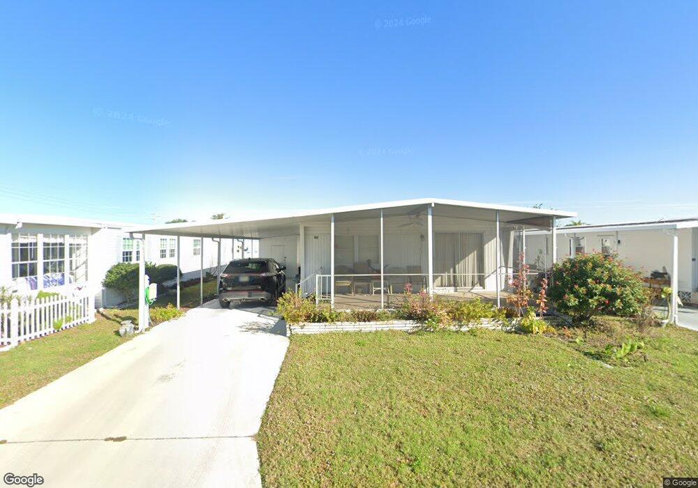 917 Windemere, Venice, FL 34285 - photo 1