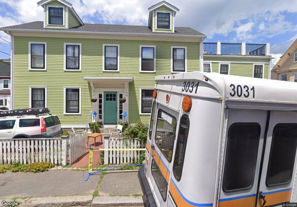 11 Curtis St, Salem, MA 01970 - photo 1