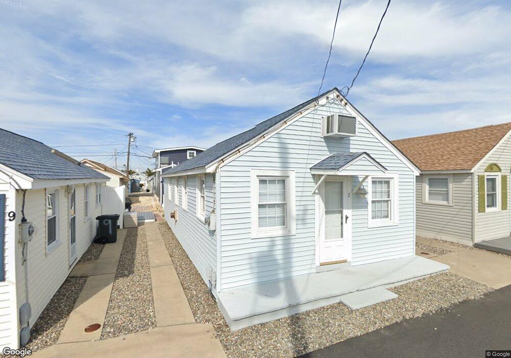 7 5th Ln, Seaside Park, NJ 08752 - photo 1