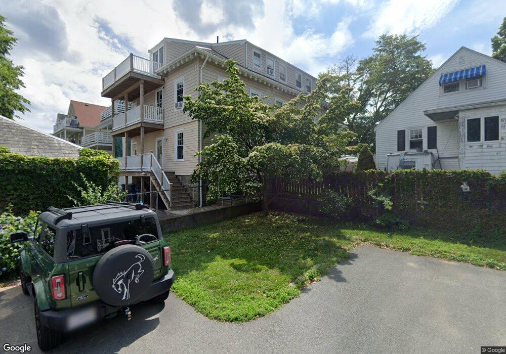 17 1/2 Green St unit 2, Salem, MA 01970 - photo 1