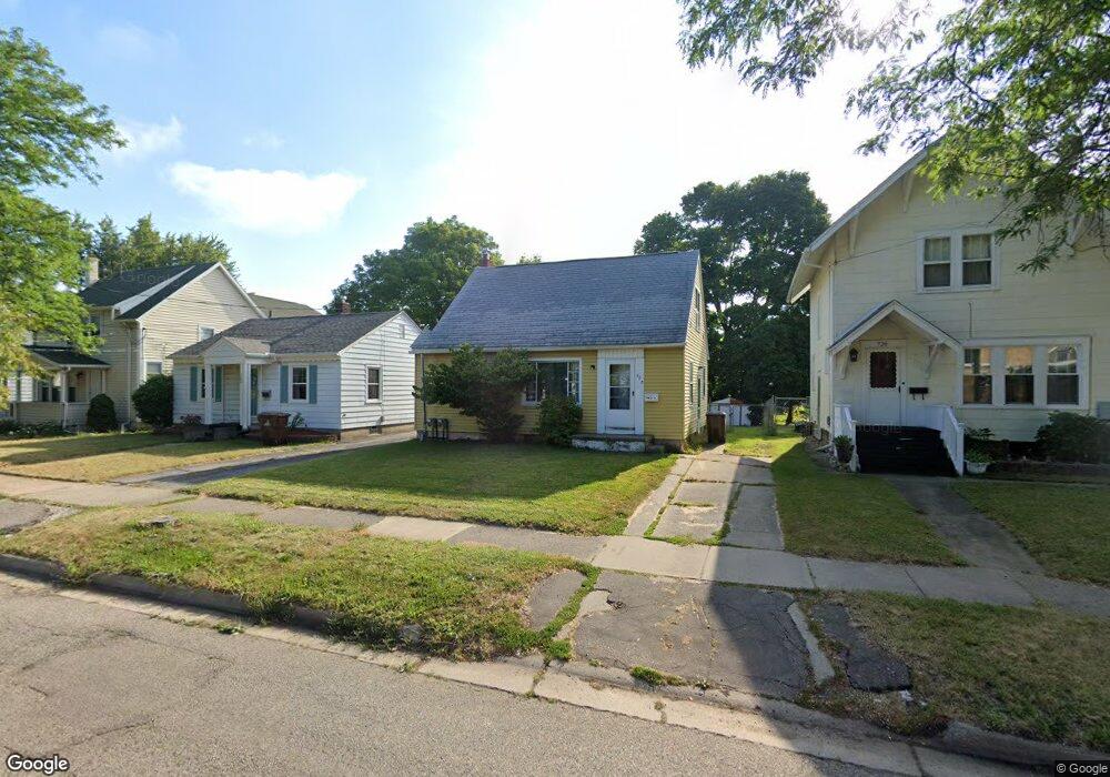730 N Jenison Ave, Lansing, MI 48915 - photo 1