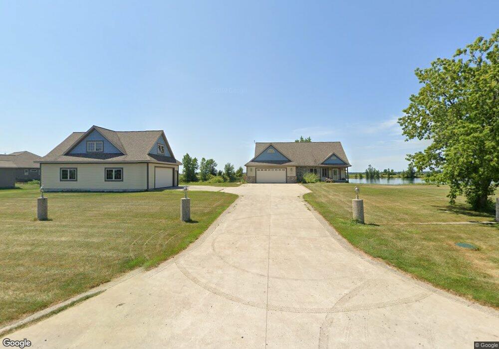 2650 S Fraser, Kawkawlin, MI 48631 - photo 1