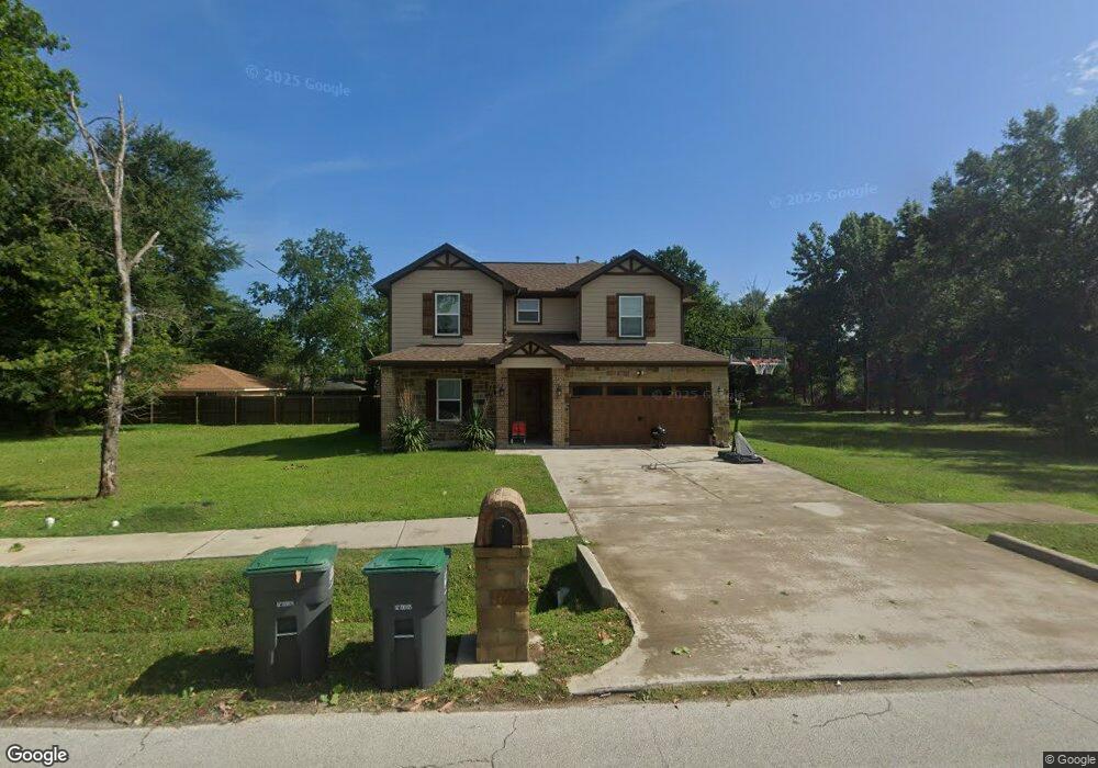1110 Hicks St, Tomball, TX 77375 - photo 1