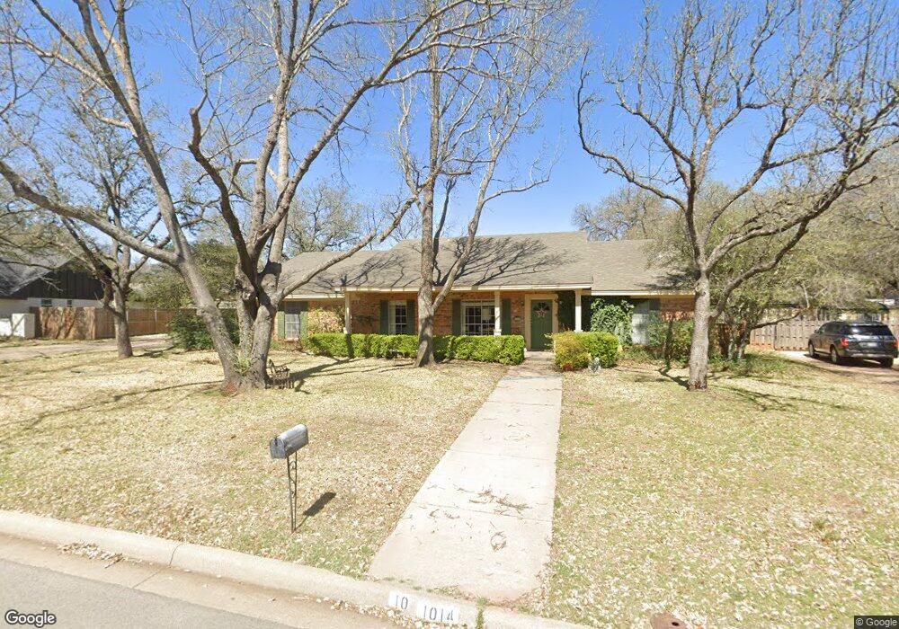 1014 Willowcreek Rd, Cleburne, TX 76033 - photo 1