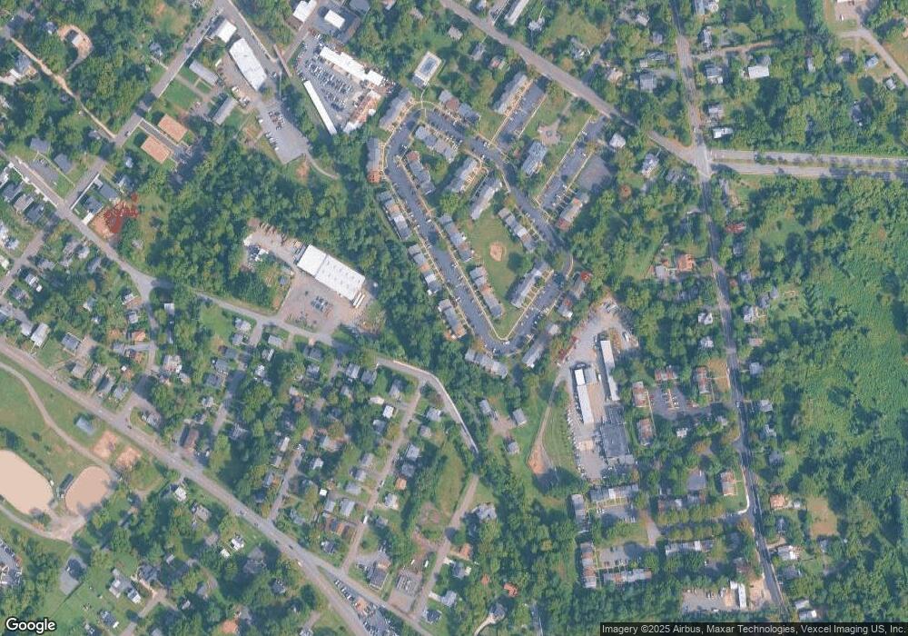 212 Fairfield Dr, Warrenton, VA 20186 - photo 1