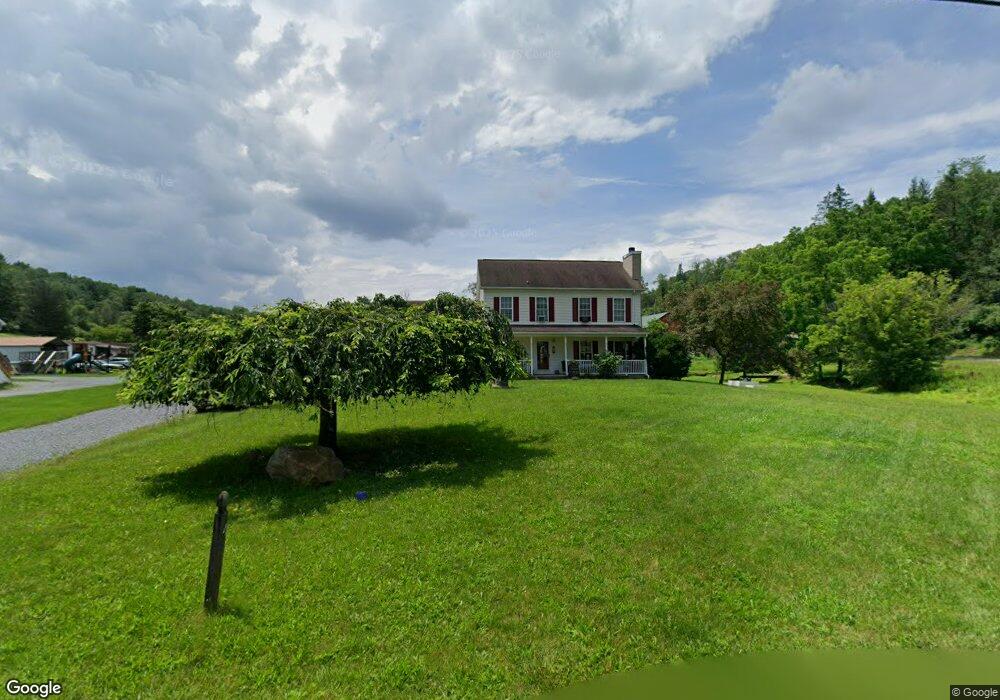 4 Chain Cir, New Ringgold, PA 17960 - photo 1