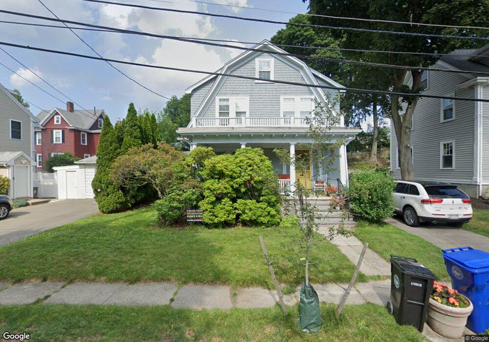 10 Willoughby Rd, Milton, MA 02186 - photo 1