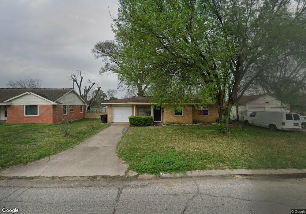 230 Red Ripple Rd, Houston, TX 77076 - photo 1