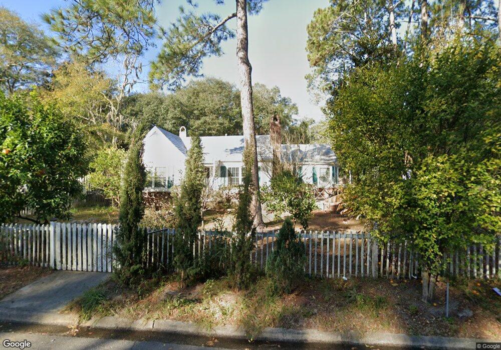 117 Oleander Ave, Savannah, GA 31404 - photo 1