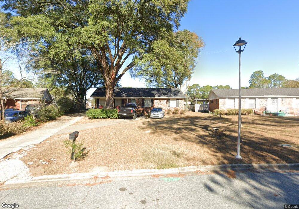 707 Colquitt Cir, Albany, GA 31707 - photo 1