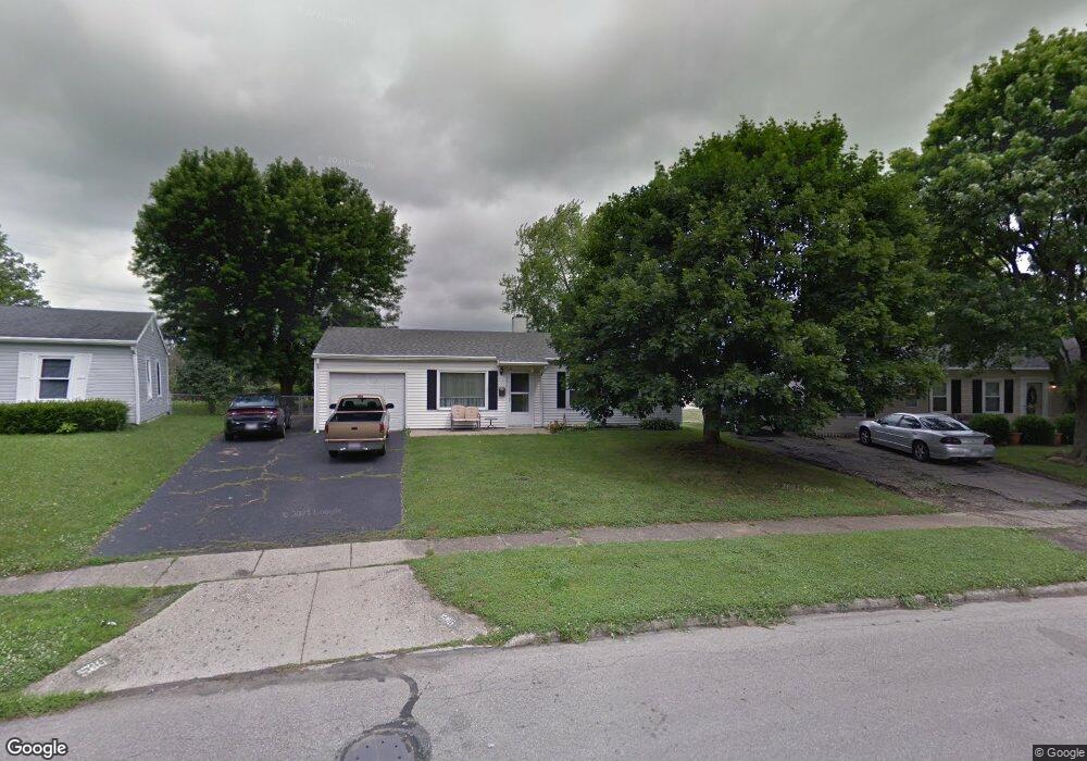 586 Richard Dr, Xenia, OH 45385 - photo 1