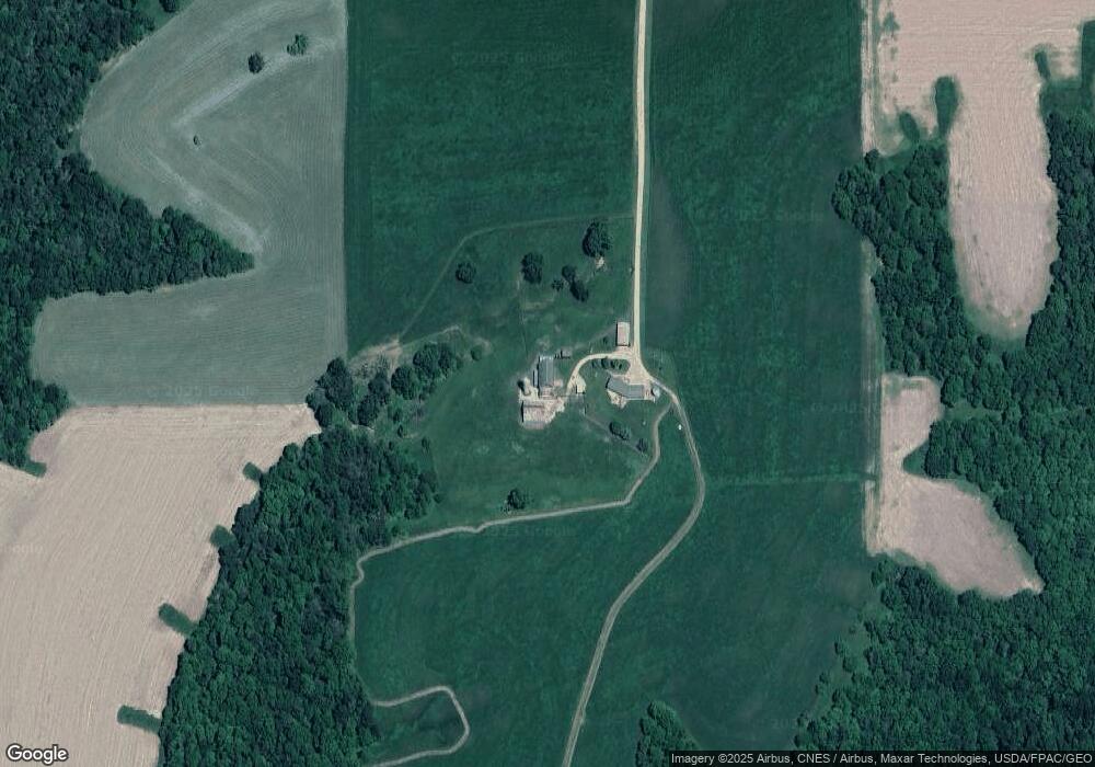 7249 Reynolds Ridge Rd, Potosi, WI 53820 - photo 1