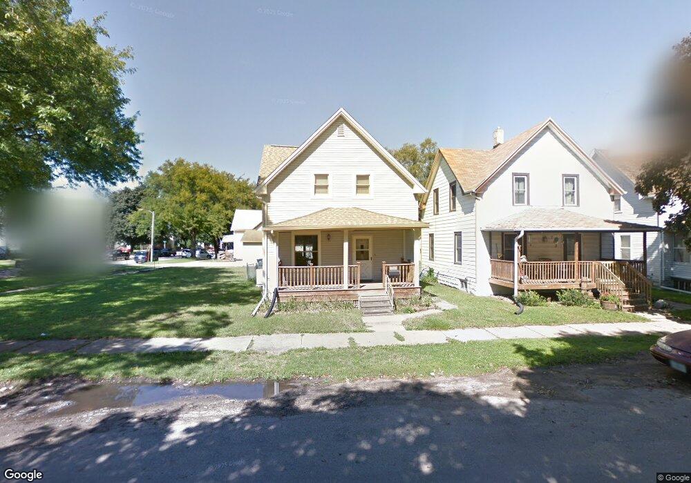 720 9th Ave SW, Cedar Rapids, IA 52404 - photo 1