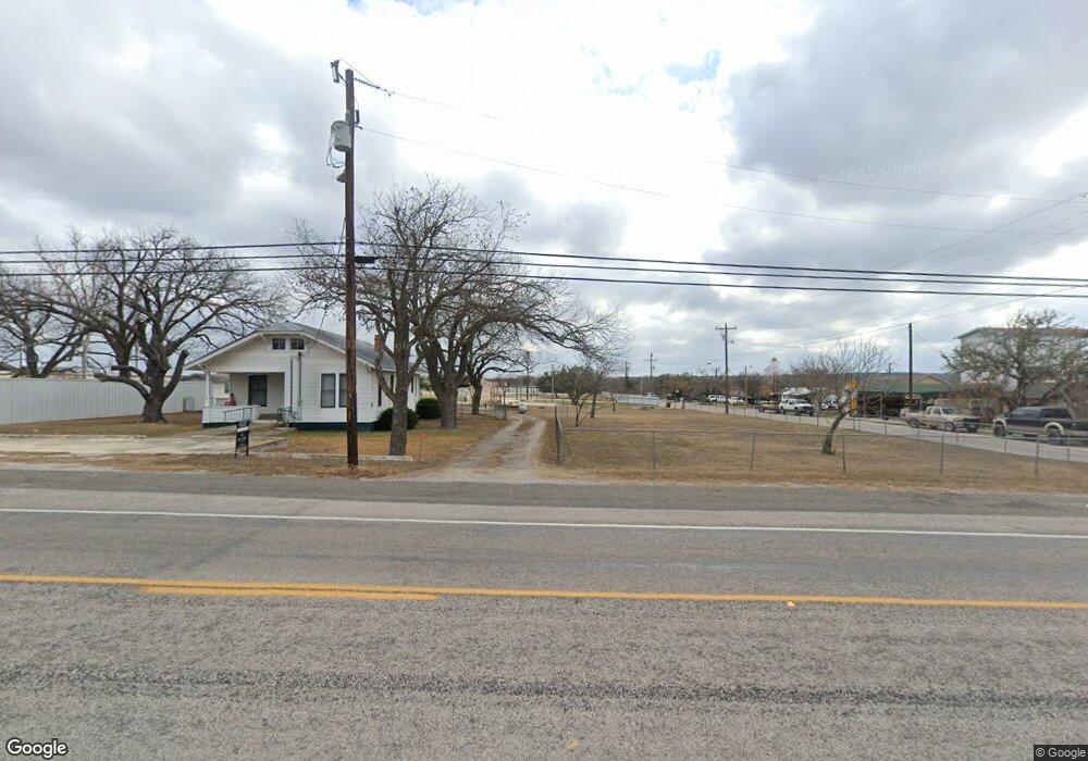 227 Green Dr, Harper, TX 78631 - photo 1