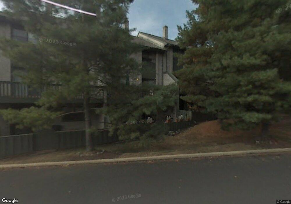 539 Foxwood Ln unit 539, Paoli, PA 19301 - photo 1