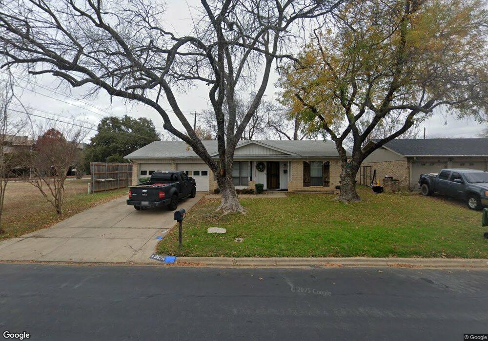 1052 W Cheryl Ave, Hurst, TX 76053 - photo 1