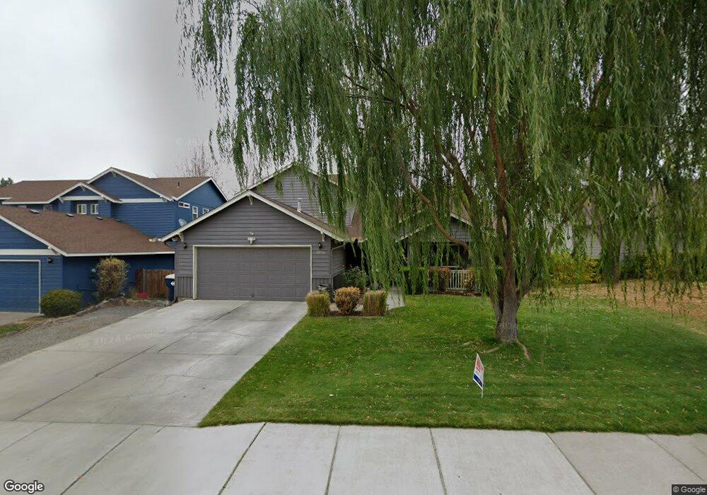 1936 SW 38th St, Redmond, OR 97756 - photo 1