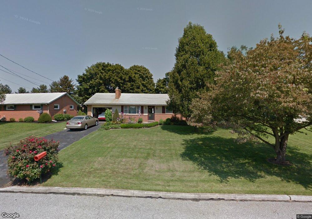 365 Town Dr, Greencastle, PA 17225 - photo 1