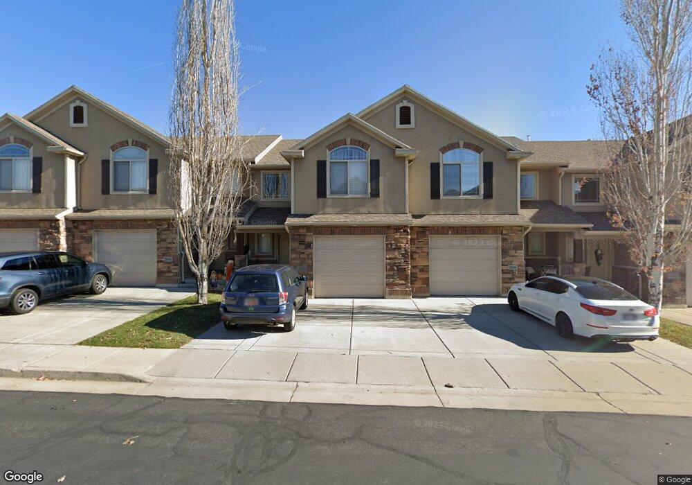 2050 Evans Cove Loop unit 48, Layton, UT 84041 - photo 1