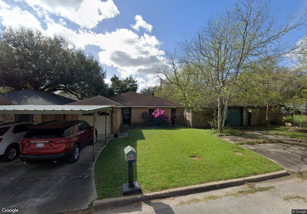 309 Joseph St, East Bernard, TX 77435 - photo 1