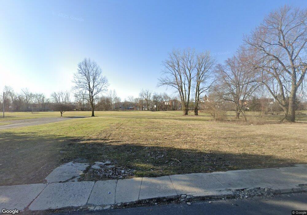 201 Clinton Ct, Findlay, OH 45840 - photo 1