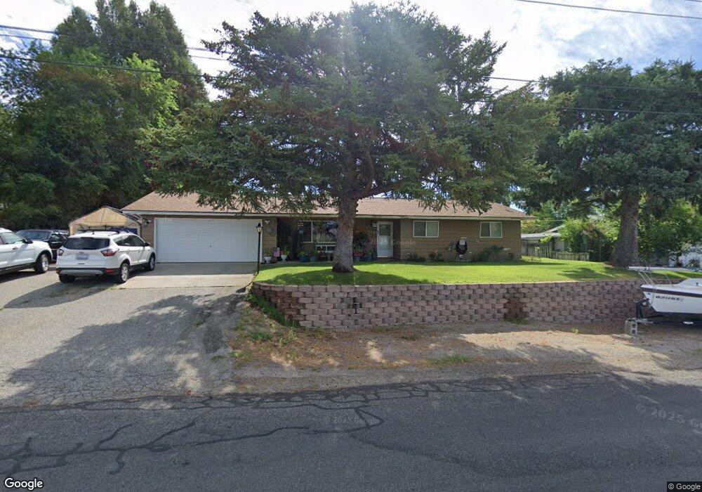 779 N Kansas Ave, East Wenatchee, WA 98802 - photo 1