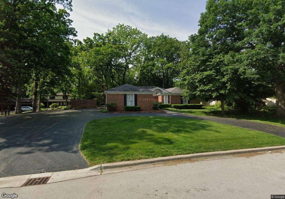 4551 Tall Oaks Ln, Rolling Meadows, IL 60008 - photo 1