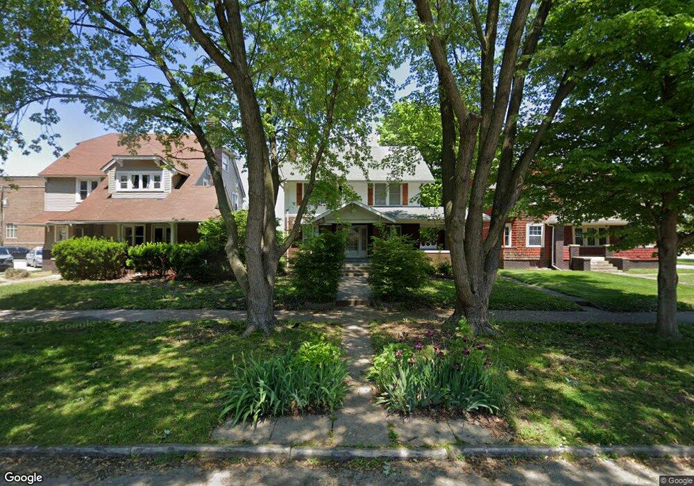 1404 Wabash Ave, Mattoon, IL 61938 - photo 1