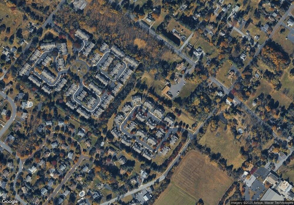 30 Wheatsheaf Ln unit 3, Norristown, PA 19403 - photo 1