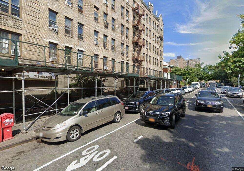 Sanford Court unit 4T, Flushing, NY 11355 - photo 1