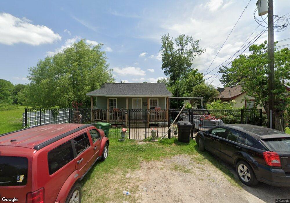 2542 Priest Dr, Houston, TX 77093 - photo 1