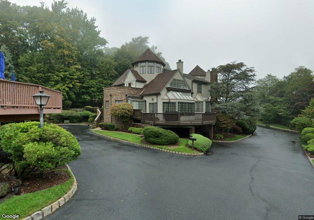 10 Kips Ridge unit C0010, Verona, NJ 07044 - photo 1