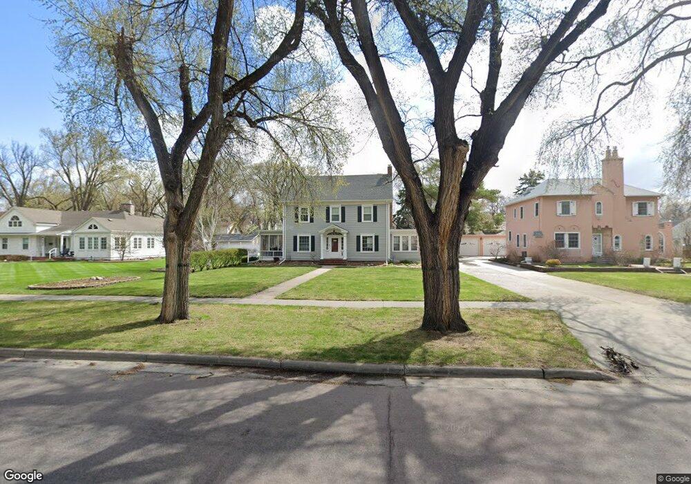 1310 9th St S, Fargo, ND 58103 - photo 1