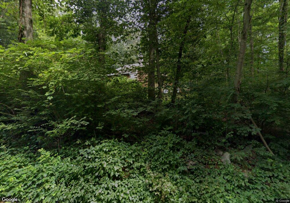 64 Pocahontas Rd, Redding, CT 06896 - photo 1