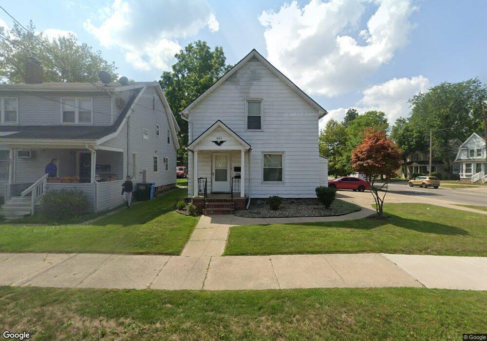 833 N Walnut St unit 1, Lansing, MI 48906 - photo 1