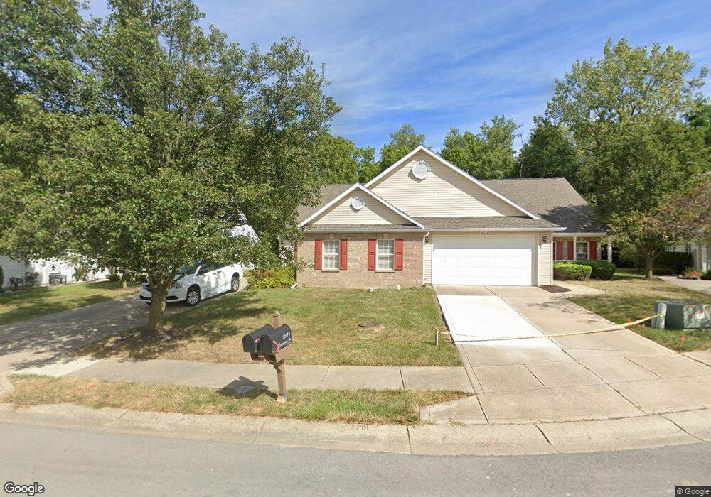 9972 Donavan Ln, Fishers, IN 46038 - photo 1