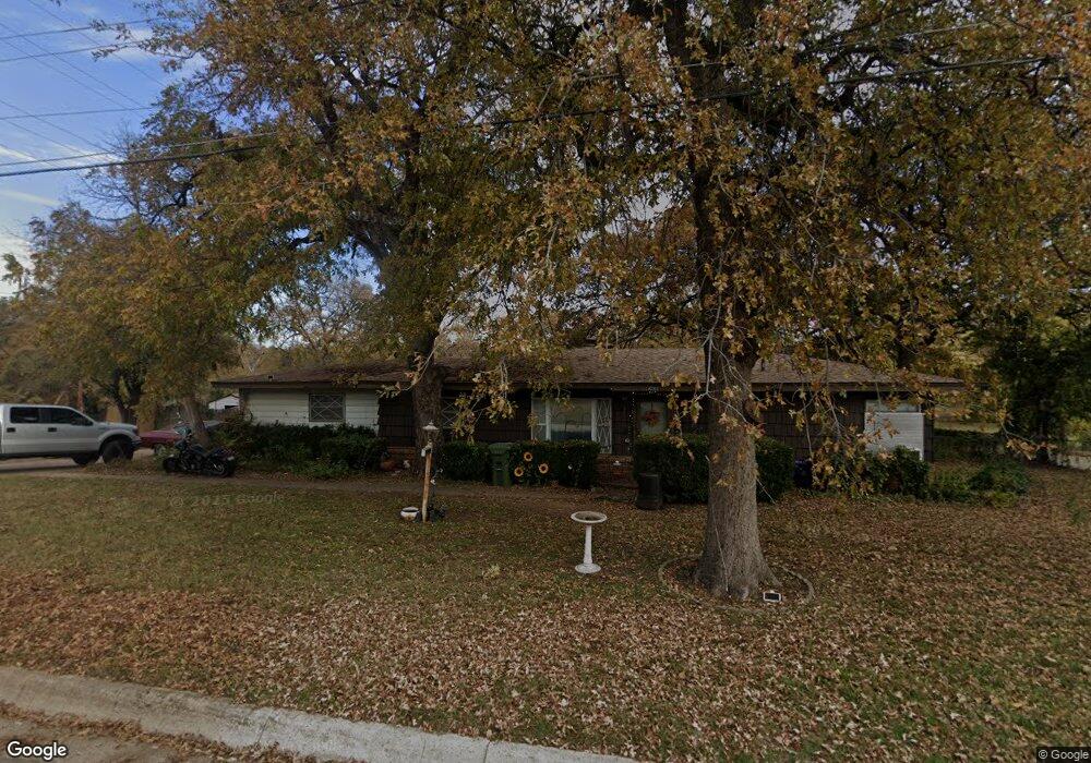 201 Holder Dr, Hurst, TX 76053 - photo 1